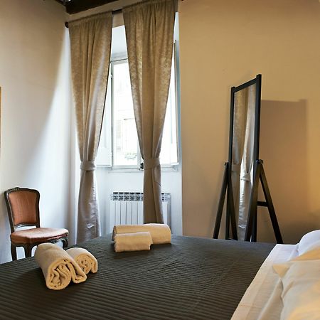 Ferienwohnung Dante 16 - Keys Of Italy Florenz Exterior foto